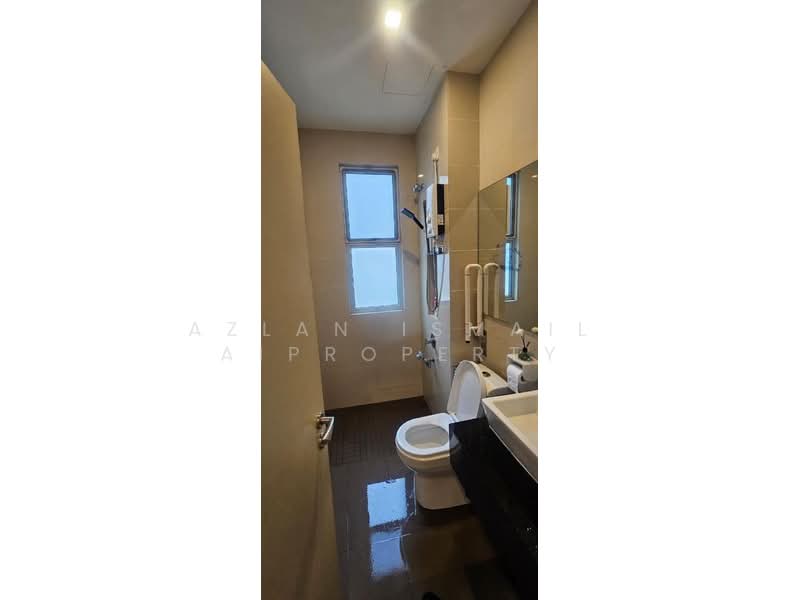 Semi-Detached House for Sale in Taman Nusa Idaman (Iskandar Puteri (Nusajaya)) - Azlan Ismail aiproperty - Bathroom - PropertyGuru.com.my