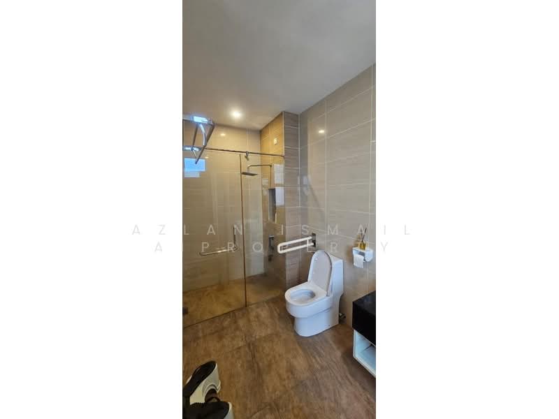 Semi-Detached House for Sale in Taman Nusa Idaman (Iskandar Puteri (Nusajaya)) - Azlan Ismail aiproperty - Bathroom - PropertyGuru.com.my