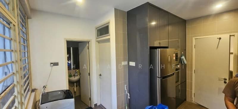 Semi-Detached House for Sale in Taman Nusa Idaman (Iskandar Puteri (Nusajaya)) - Mohamad Rahfi - Kitchen - PropertyGuru.com.my