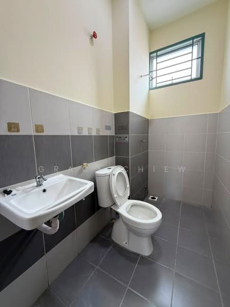 1-storey Terraced House for Sale in Iskandar Puteri (Nusajaya) (Johor) - Grace Chiew - Bathroom - PropertyGuru.com.my