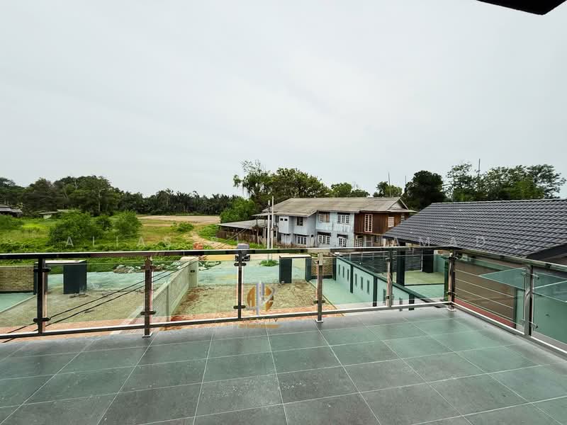 Semi-Detached House for Sale in Kampung Mengabang Telipot 1 (Batu Rakit) - Alias Bin Mohamad - PropertyGuru.com.my