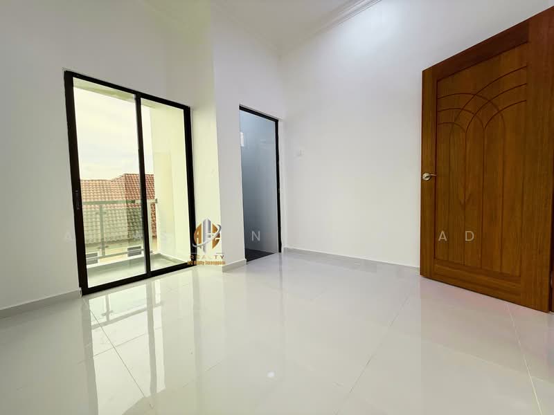 Semi-Detached House for Sale in Kampung Mengabang Telipot 1 (Batu Rakit) - Alias Bin Mohamad - PropertyGuru.com.my