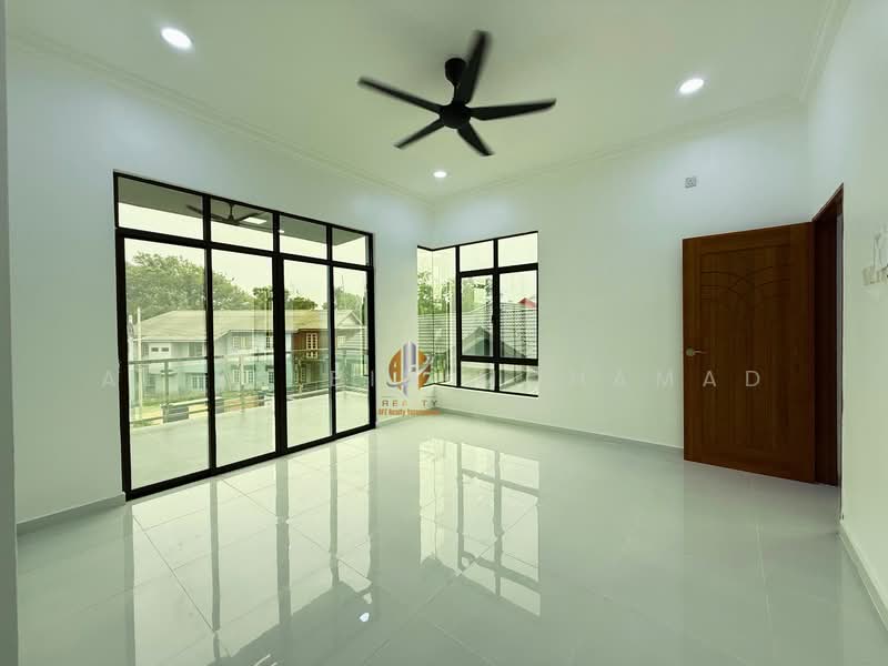 Semi-Detached House for Sale in Kampung Mengabang Telipot 1 (Batu Rakit) - Alias Bin Mohamad - PropertyGuru.com.my