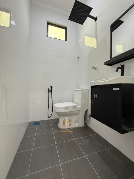 Semi-Detached House for Sale in Kampung Mengabang Telipot 1 (Batu Rakit) - Alias Bin Mohamad - PropertyGuru.com.my