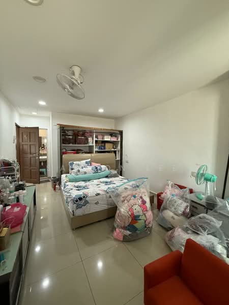 2-storey Terraced House for Sale in Happy Garden (Kuchai Lama) - Samson Lee - Bedroom - PropertyGuru.com.my