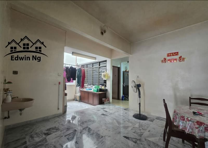 Rumah Berkembar untuk Dijual di Tanjung Bungah (Penang) - Edwin Ng - Living Room - PropertyGuru.com.my
