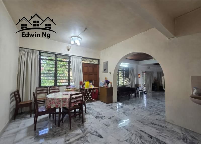 Rumah Berkembar untuk Dijual di Tanjung Bungah (Penang) - Edwin Ng - Living Room - PropertyGuru.com.my