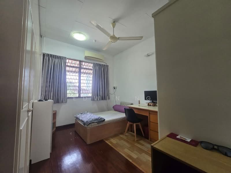Rumah Berkembar untuk Dijual di Tanjung Bungah (Penang) - Edwin Ng - Bedroom - PropertyGuru.com.my