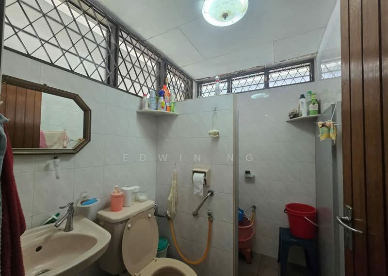 Rumah Berkembar untuk Dijual di Tanjung Bungah (Penang) - Edwin Ng - Bathroom - PropertyGuru.com.my