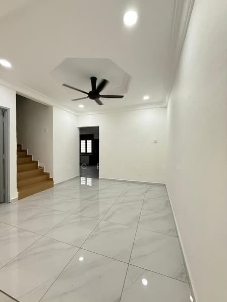 2-storey Terraced House for Sale in Taman Ungku Tun Aminah (Skudai) - Grace Chiew - Living Room - PropertyGuru.com.my