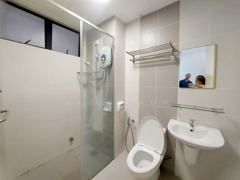 Condominium for Rent at Upper East @ Tiger Lane - Qazin Khoo - Bathroom - PropertyGuru.com.my