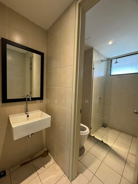 Office for Rent in Bandar Sunway (Sunway) - Noris Ho - Bathroom - PropertyGuru.com.my