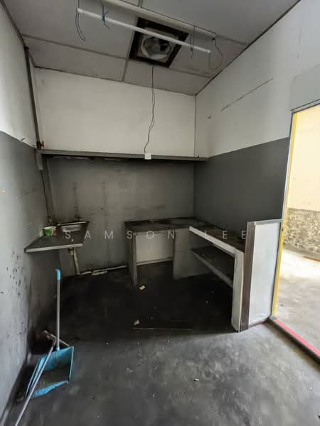 Factory for Rent in Rawang (Selangor) - Samson Lee - Kitchen - PropertyGuru.com.my
