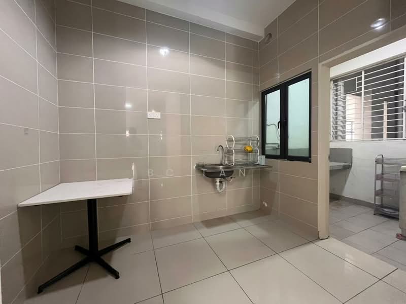 Servis Apartment untuk Dijual di Fortune Perdana - BC TAN - Kitchen - PropertyGuru.com.my