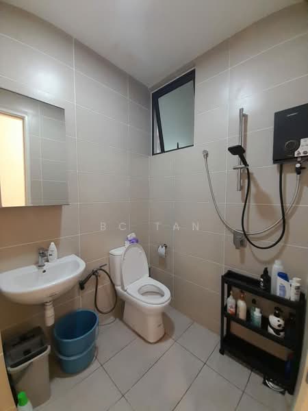 Servis Apartment untuk Dijual di Fortune Perdana - BC TAN - Bathroom - PropertyGuru.com.my