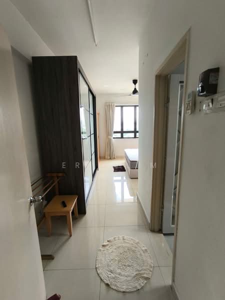 Kondominium untuk Disewa di Mutiara Oriental - Eric Lim - Corridor - PropertyGuru.com.my