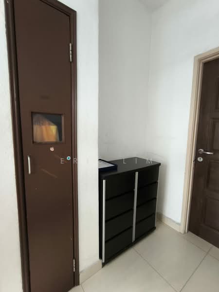 Kondominium untuk Disewa di Mutiara Oriental - Eric Lim - Entrance - PropertyGuru.com.my