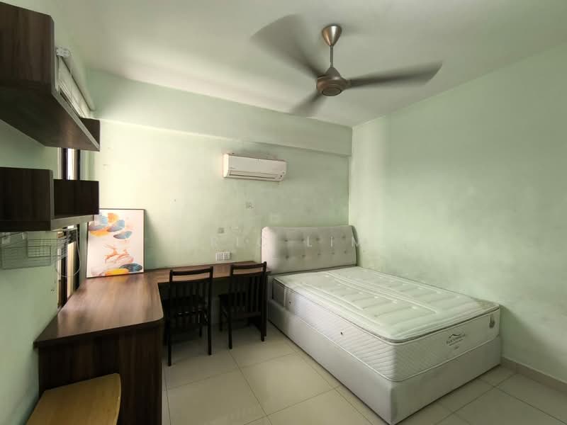 Kondominium untuk Disewa di Mutiara Oriental - Eric Lim - Bedroom - PropertyGuru.com.my