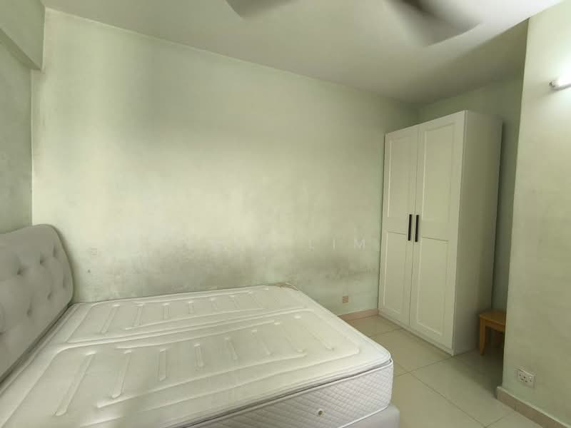 Kondominium untuk Disewa di Mutiara Oriental - Eric Lim - Bedroom - PropertyGuru.com.my