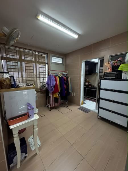 2-storey Terraced House for Sale in Taman Bestari Indah (Ulu Tiram) - Siew Hui - PropertyGuru.com.my