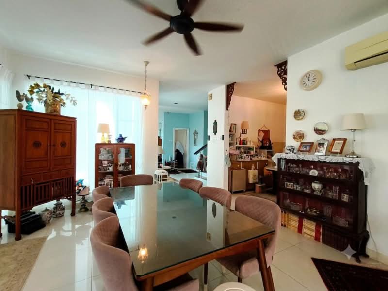 Rumah Banglo untuk Dijual di Kota Kemuning (Shah Alam) - Ameer Ali - Dining Room - PropertyGuru.com.my