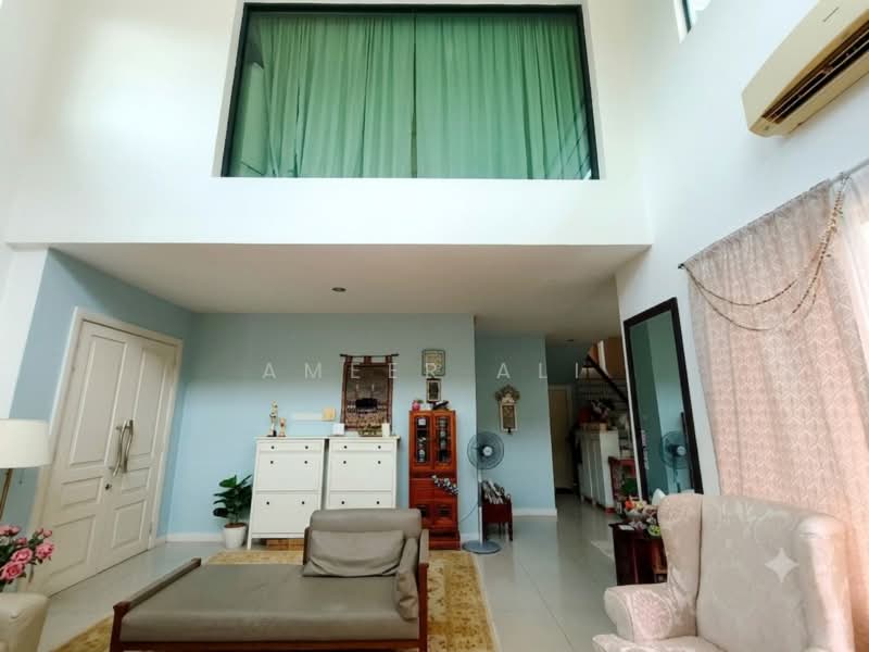 Rumah Banglo untuk Dijual di Kota Kemuning (Shah Alam) - Ameer Ali - Living Room - PropertyGuru.com.my