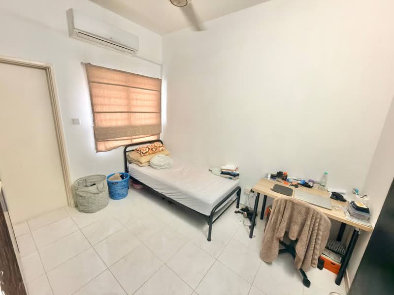 Rumah Teres 2 Tingkat untuk Dijual di Sunway Alam Suria (Shah Alam) - Zaffur Nazri - Bedroom - PropertyGuru.com.my