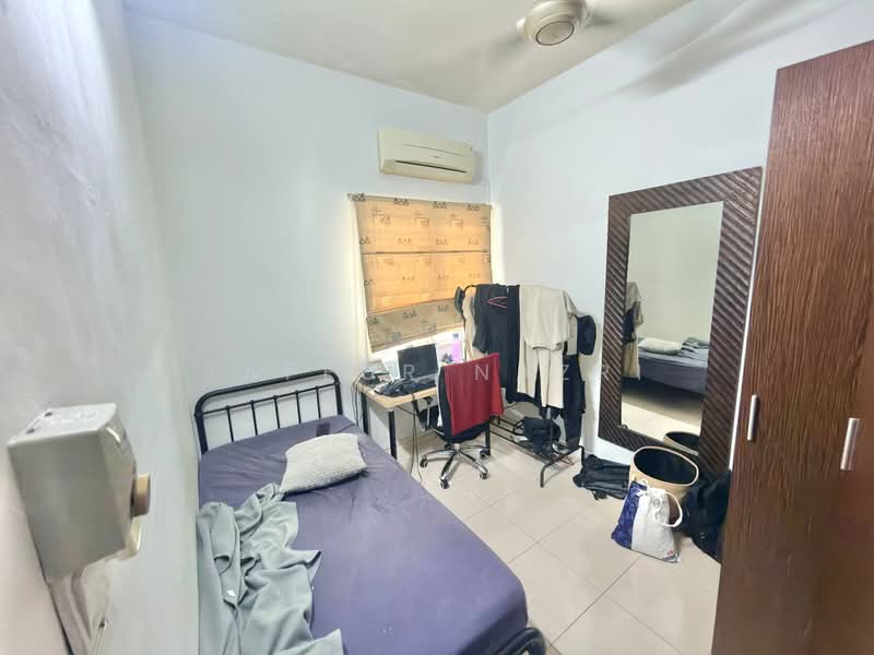 Rumah Teres 2 Tingkat untuk Dijual di Sunway Alam Suria (Shah Alam) - Zaffur Nazri - Bedroom - PropertyGuru.com.my