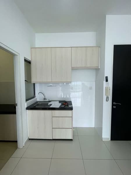Kondominium untuk Disewa di Seasons Garden Residences - CK Teong - Kitchen - PropertyGuru.com.my