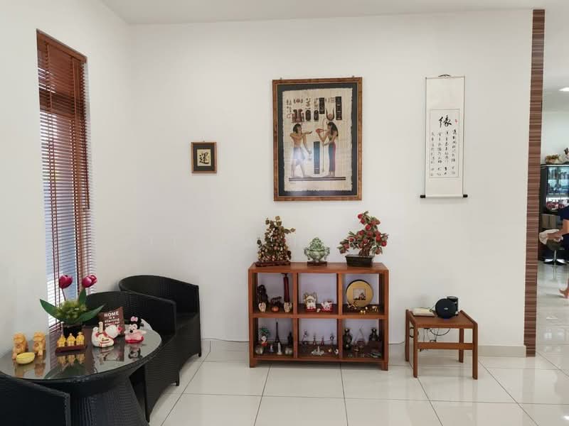 Bungalow House for Sale in Taman Nusa Bestari (Iskandar Puteri (Nusajaya)) - Stella Narita - Living Room - PropertyGuru.com.my