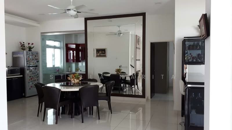 Bungalow House for Sale in Taman Nusa Bestari (Iskandar Puteri (Nusajaya)) - Stella Narita - Dining Room - PropertyGuru.com.my