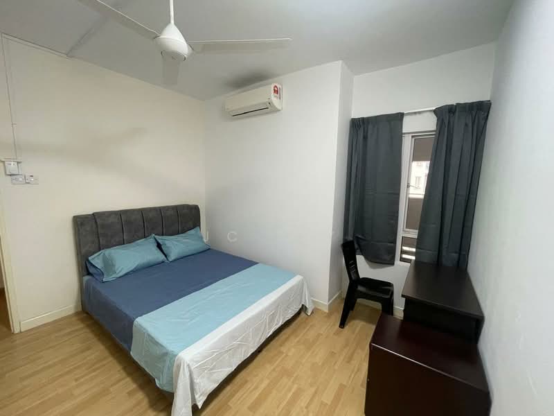 Kondominium untuk Disewa di Cova Suites - JC Tay - Bedroom - PropertyGuru.com.my