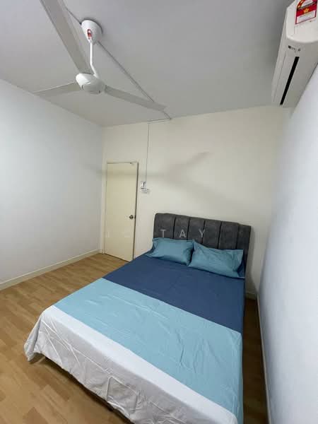 Kondominium untuk Disewa di Cova Suites - JC Tay - Bedroom - PropertyGuru.com.my