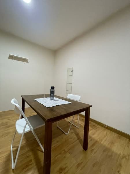 Kondominium untuk Disewa di Cova Suites - JC Tay - Dining Room - PropertyGuru.com.my