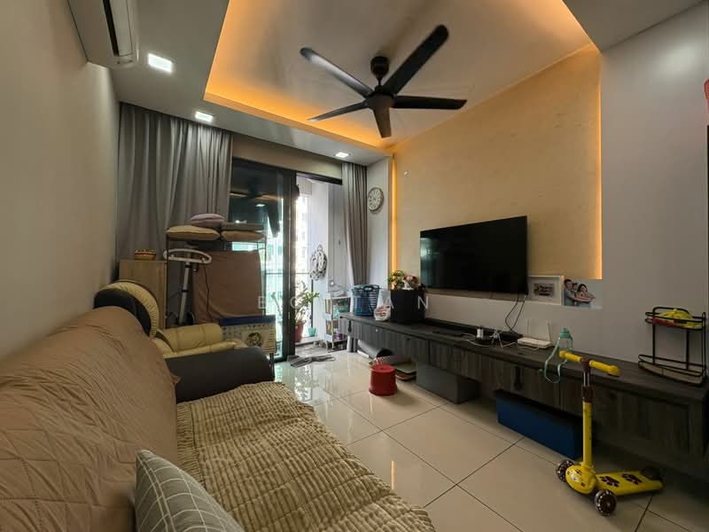 Kondominium untuk Dijual di Mizumi Residences - BC TAN - Living Room - PropertyGuru.com.my