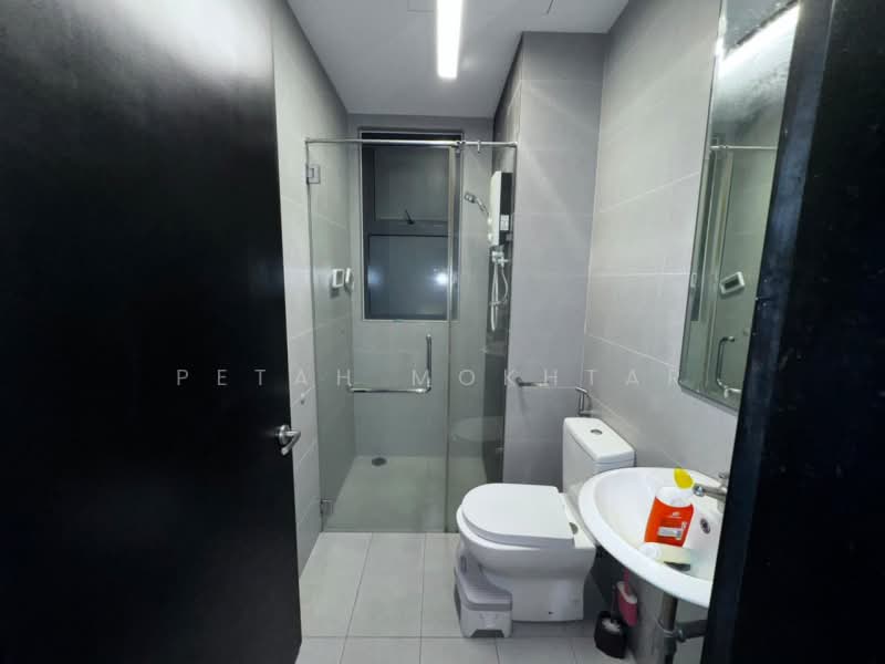 Service Residence for Rent at The Clio Residences - PETAH MOKHTAR - Bathroom - PropertyGuru.com.my