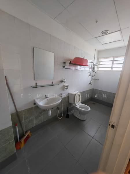 Rumah Teres 2.5 Tingkat untuk Dijual di Bandar Baru Sri Petaling (Sri Petaling) - Edmund Chan - Bathroom - PropertyGuru.com.my