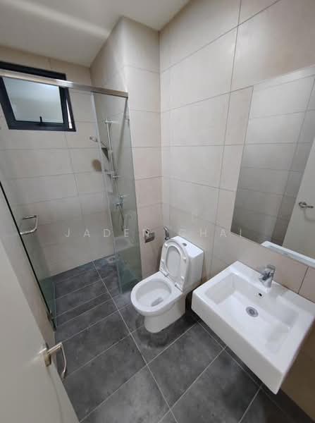 Servis Apartment untuk Dijual di Sunway Avila Residences - Jaden Chai - Bathroom - PropertyGuru.com.my