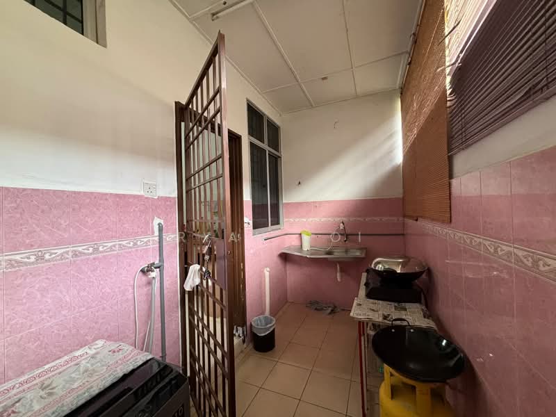 2-storey Terraced House for Sale in Taman Desa Seraya (Alor Setar) - Ryan Ooi - Kitchen - PropertyGuru.com.my