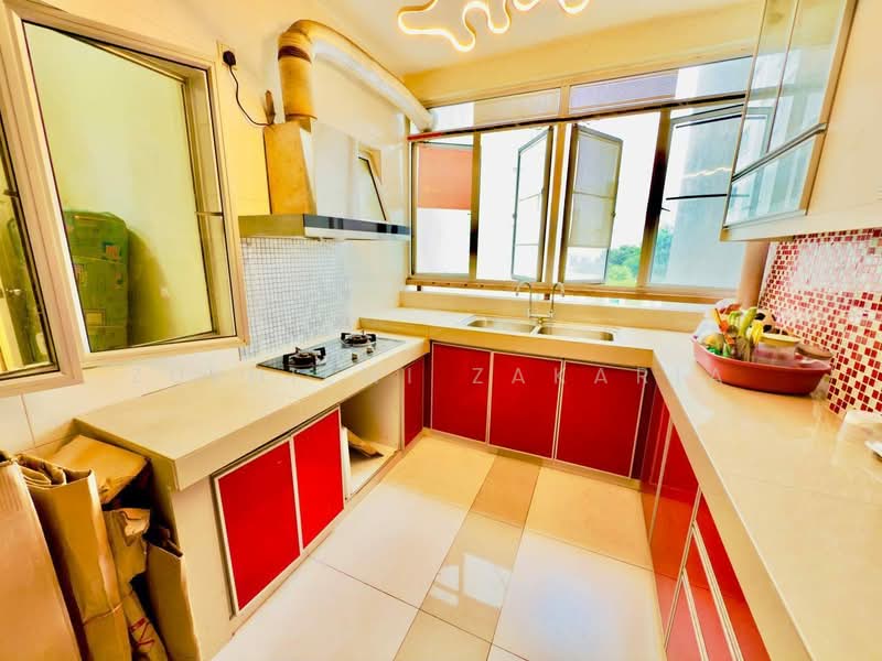 Kondominium untuk Dijual di Suriamas - Zulhilmi Zakaria - Kitchen - PropertyGuru.com.my