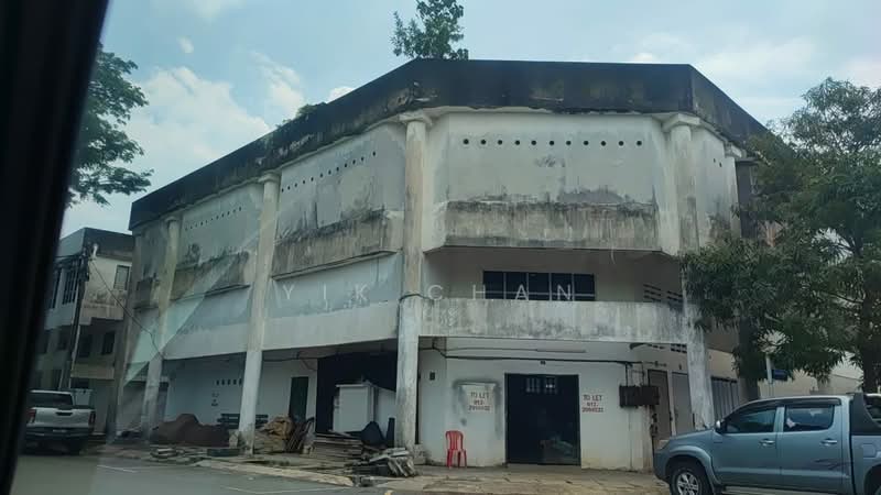 Kedai untuk Dijual di Bandar Baru Kundang (Rawang) - Yik Chan - Exterior - PropertyGuru.com.my