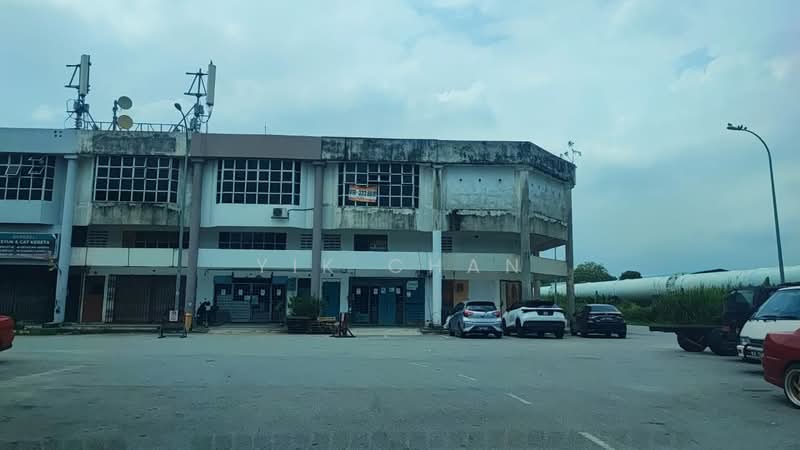 Kedai untuk Dijual di Bandar Baru Kundang (Rawang) - Yik Chan - Exterior - PropertyGuru.com.my