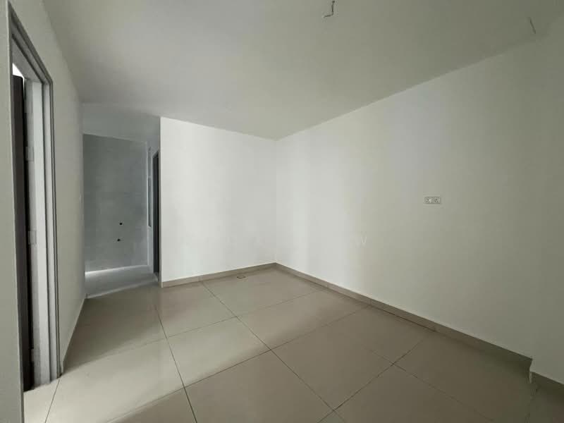 Cluster House for Rent in Taman Bestari Indah (Ulu Tiram) - Nick Low - Interior - PropertyGuru.com.my