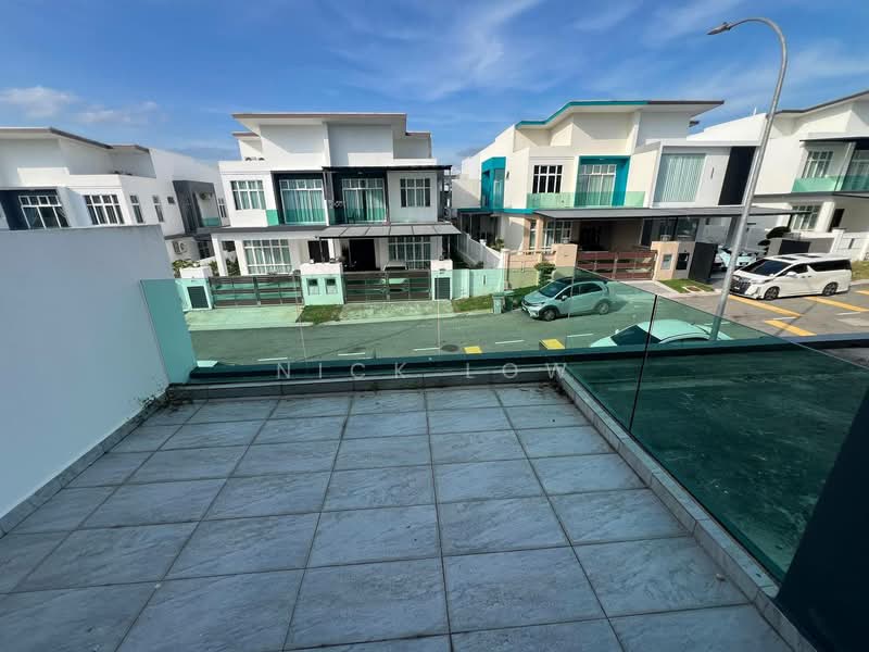 Cluster House for Rent in Taman Bestari Indah (Ulu Tiram) - Nick Low - Exterior - PropertyGuru.com.my
