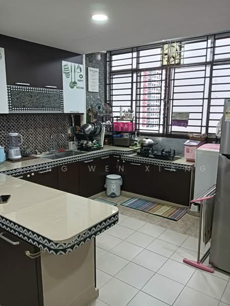Apartment for Sale at Lake View Suites - Kang Wen Xiang - PropertyGuru.com.my
