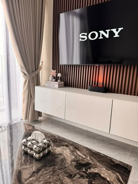 Service Residence for Rent at Altris Residences @ The Quartz WM - Vincent Lee - Living Room - PropertyGuru.com.my