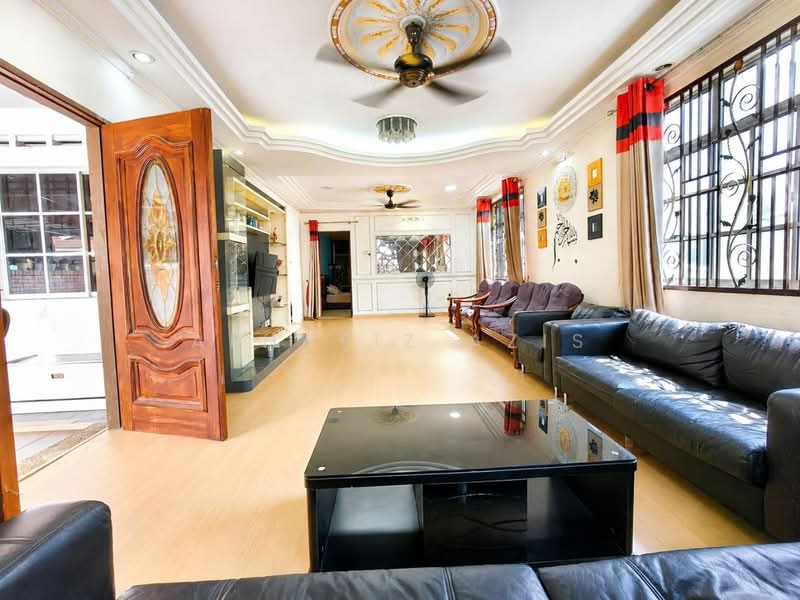 Rumah Teres 1 Tingkat untuk Dijual di Taman Pulai Emas (Kulai) - ALHAFIZ AZIS - Living Room - PropertyGuru.com.my