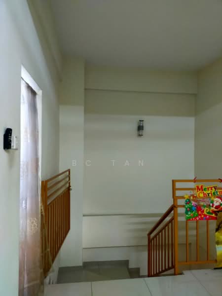 Apartment for Sale at Vista Mutiara - BC TAN - Corridor - PropertyGuru.com.my
