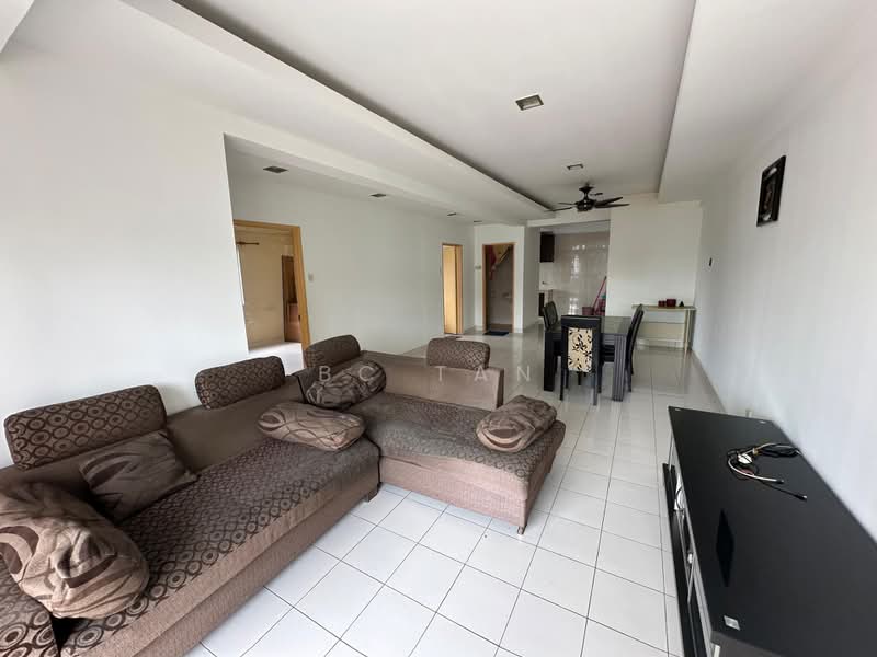 Apartment for Sale at Vista Mutiara - BC TAN - Living Room - PropertyGuru.com.my