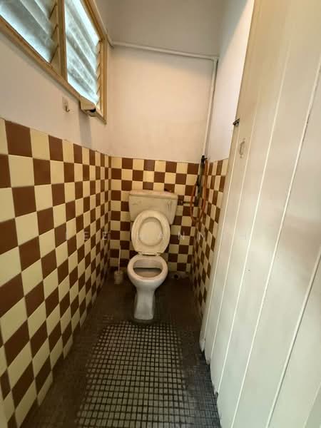 Rumah Teres 1 Tingkat untuk Dijual di Happy Garden (Kuchai Lama) - Lee Hannah - Bathroom - PropertyGuru.com.my